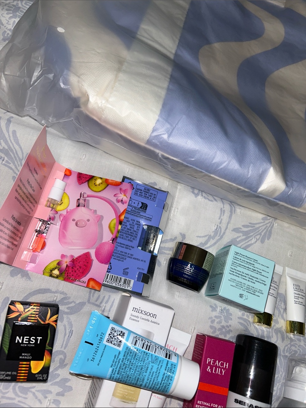 Ulta Beauty Reusable Tote Bag - Blue & White Wave Pattern with Goodies - Picture 8 of 8